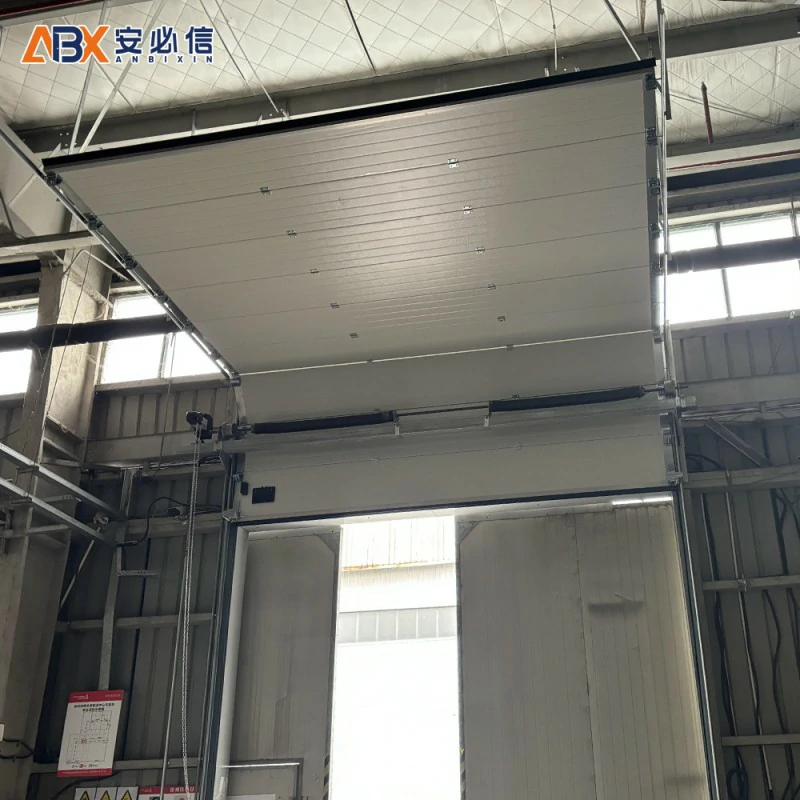 乌鲁木齐翻板滑升门